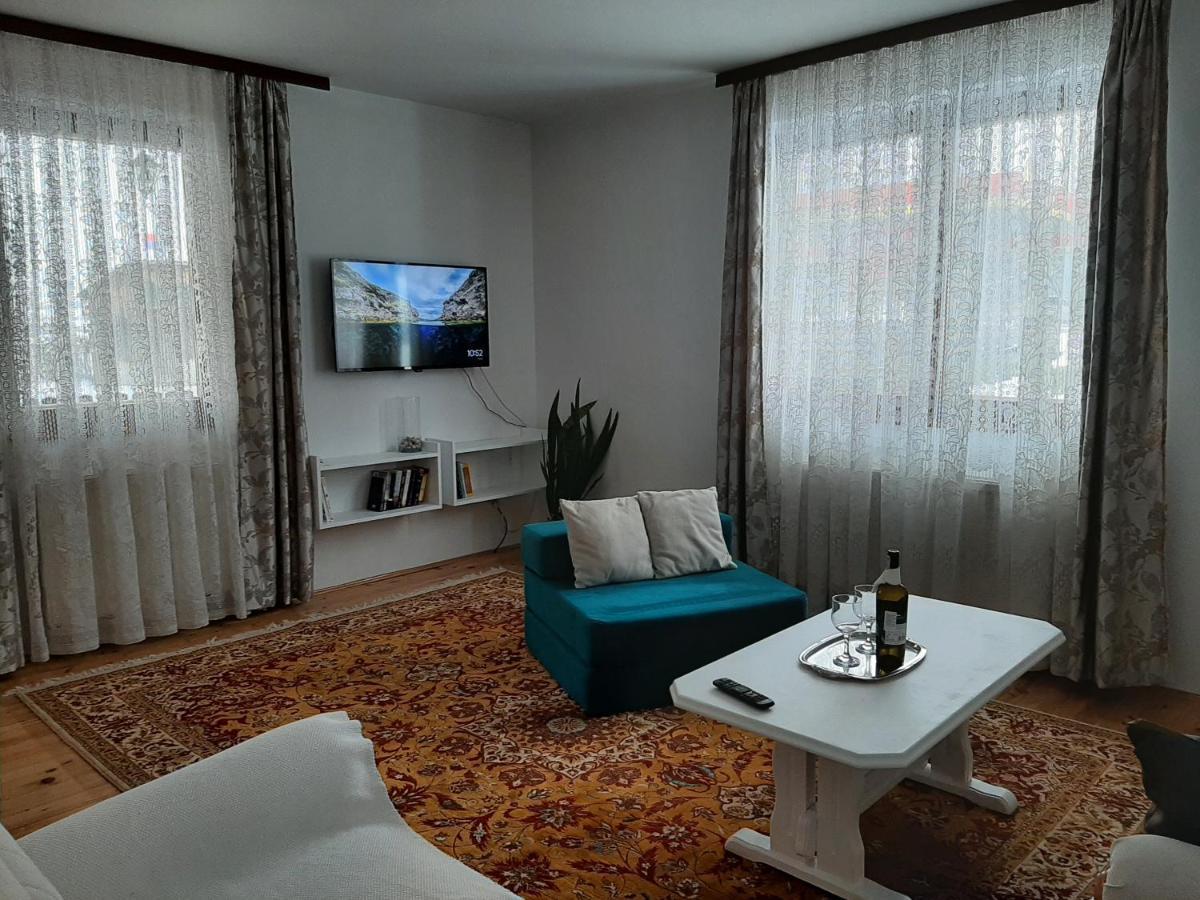 Aleksandar Apartmani Pale Esterno foto
